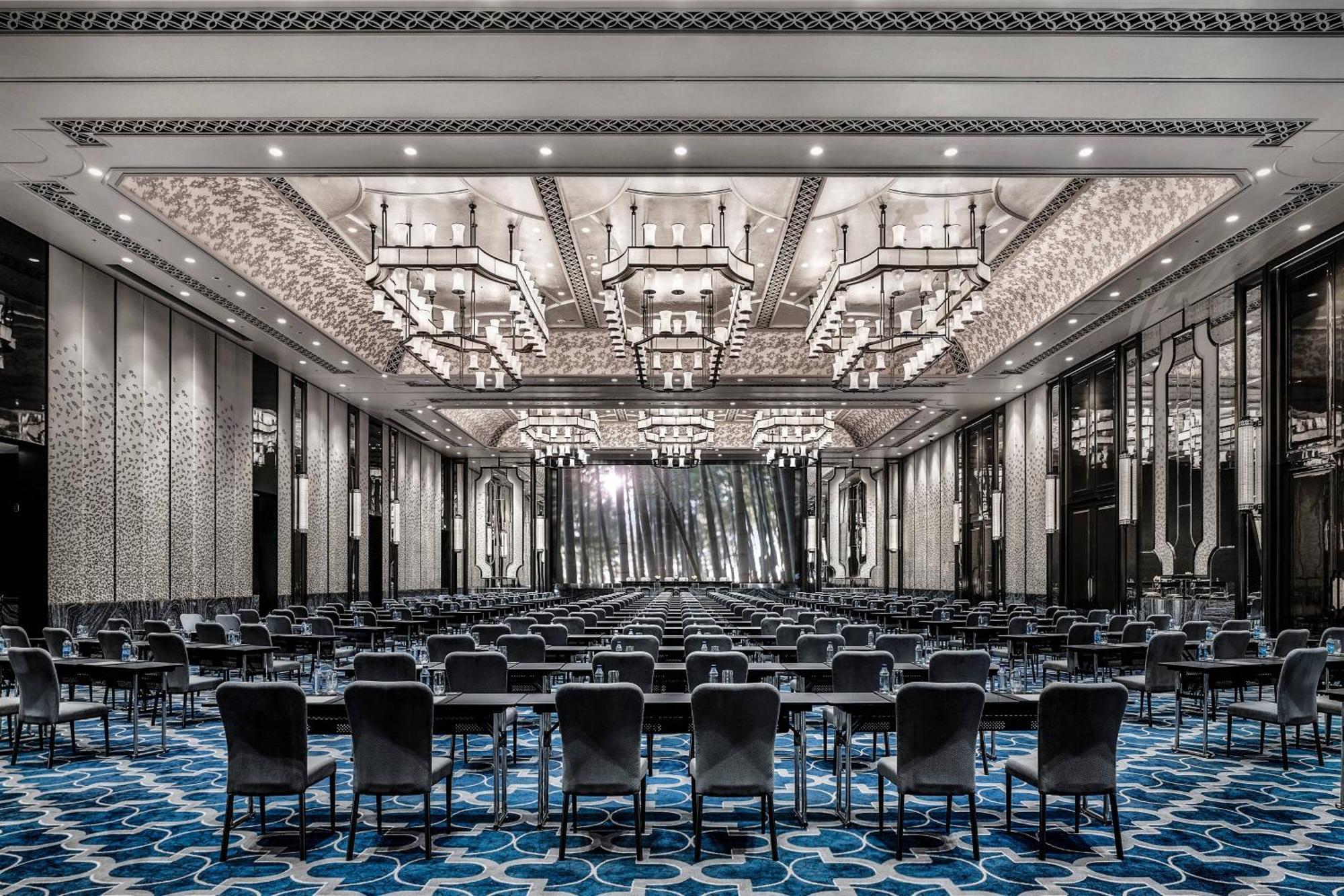 The Ritz-Carlton, Guangzhou Hotel Exterior photo