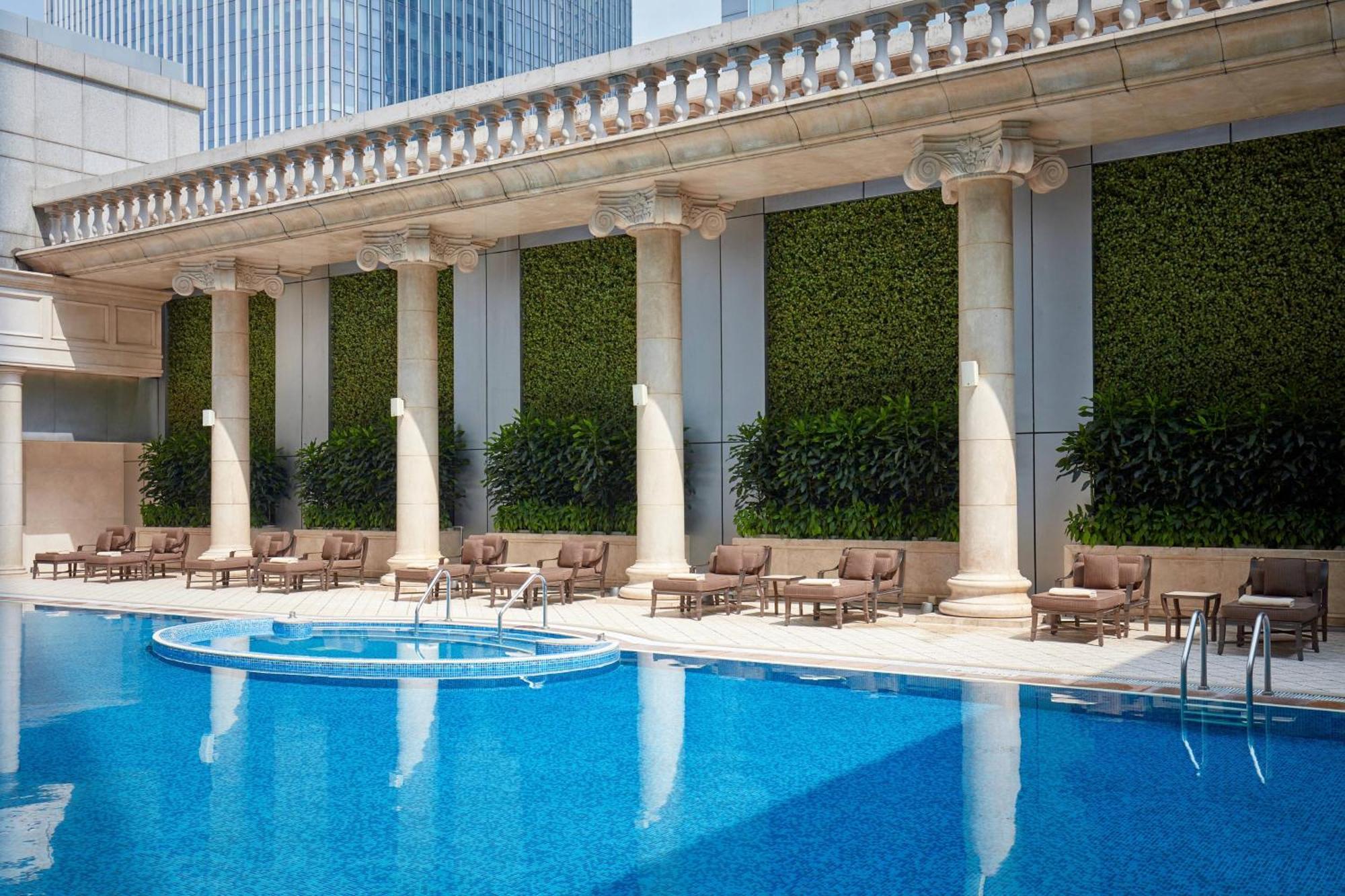 The Ritz-Carlton, Guangzhou Hotel Exterior photo