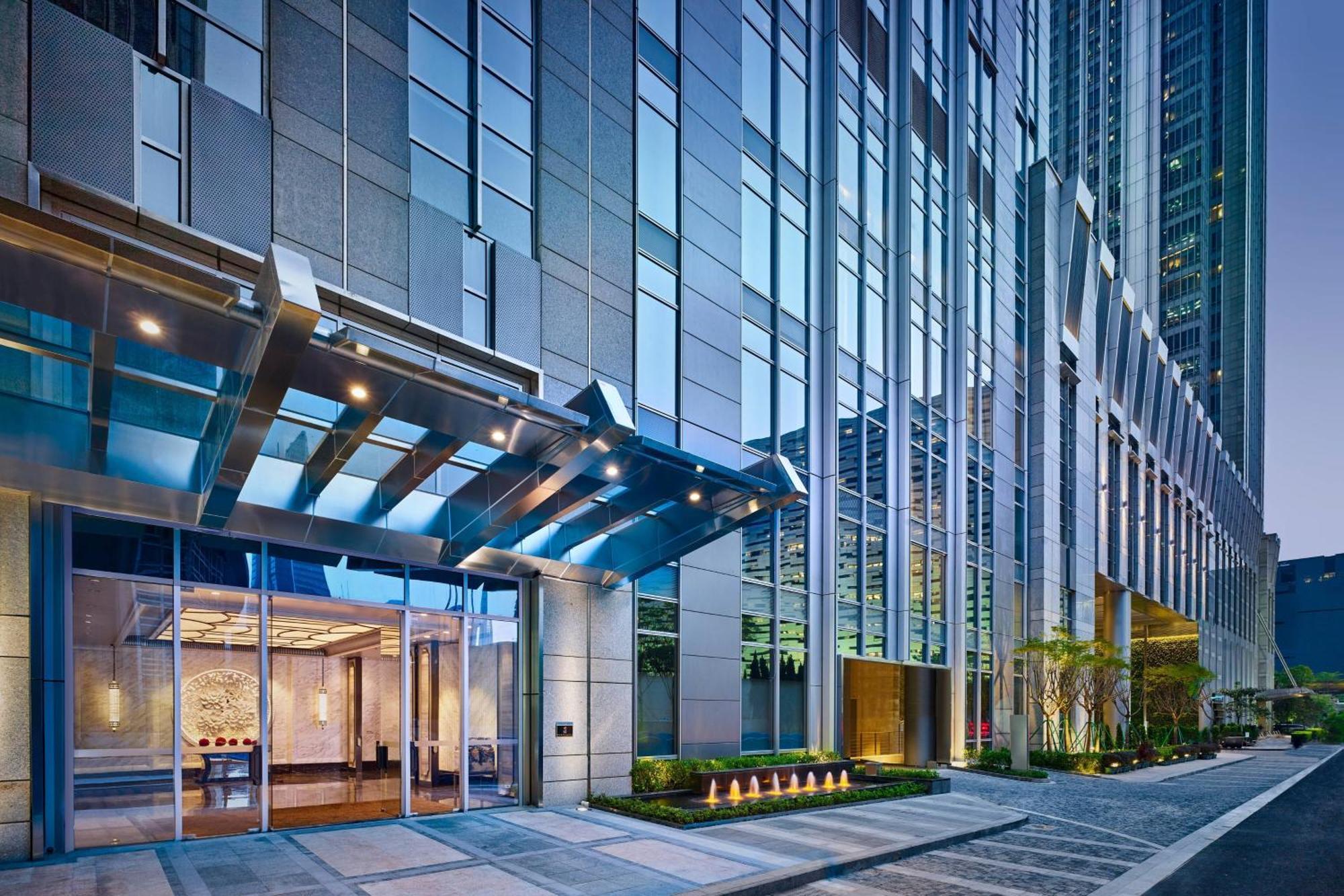 The Ritz-Carlton, Guangzhou Hotel Exterior photo