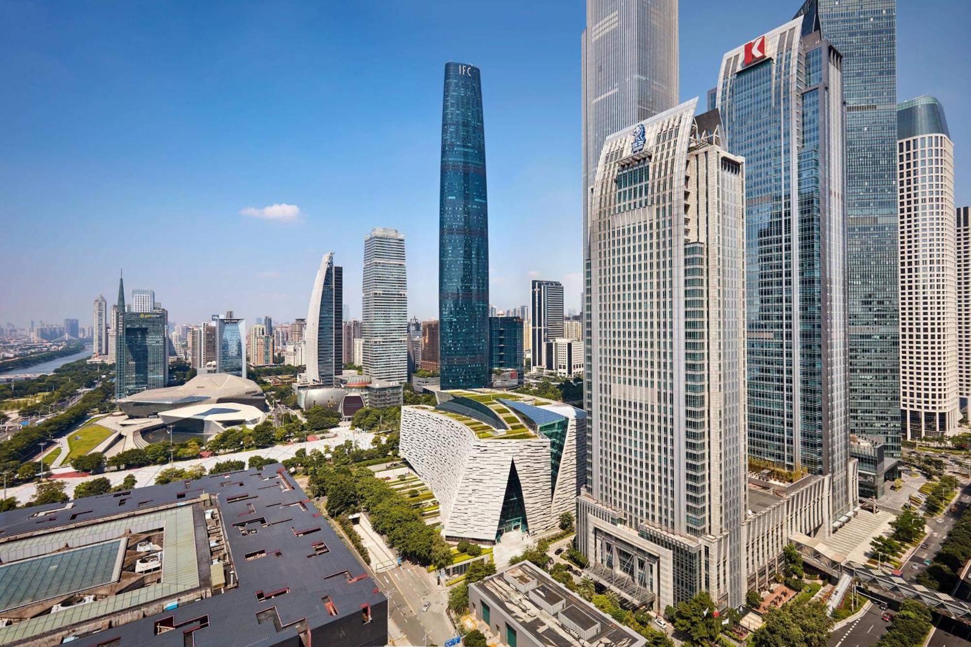 The Ritz-Carlton, Guangzhou Hotel Exterior photo