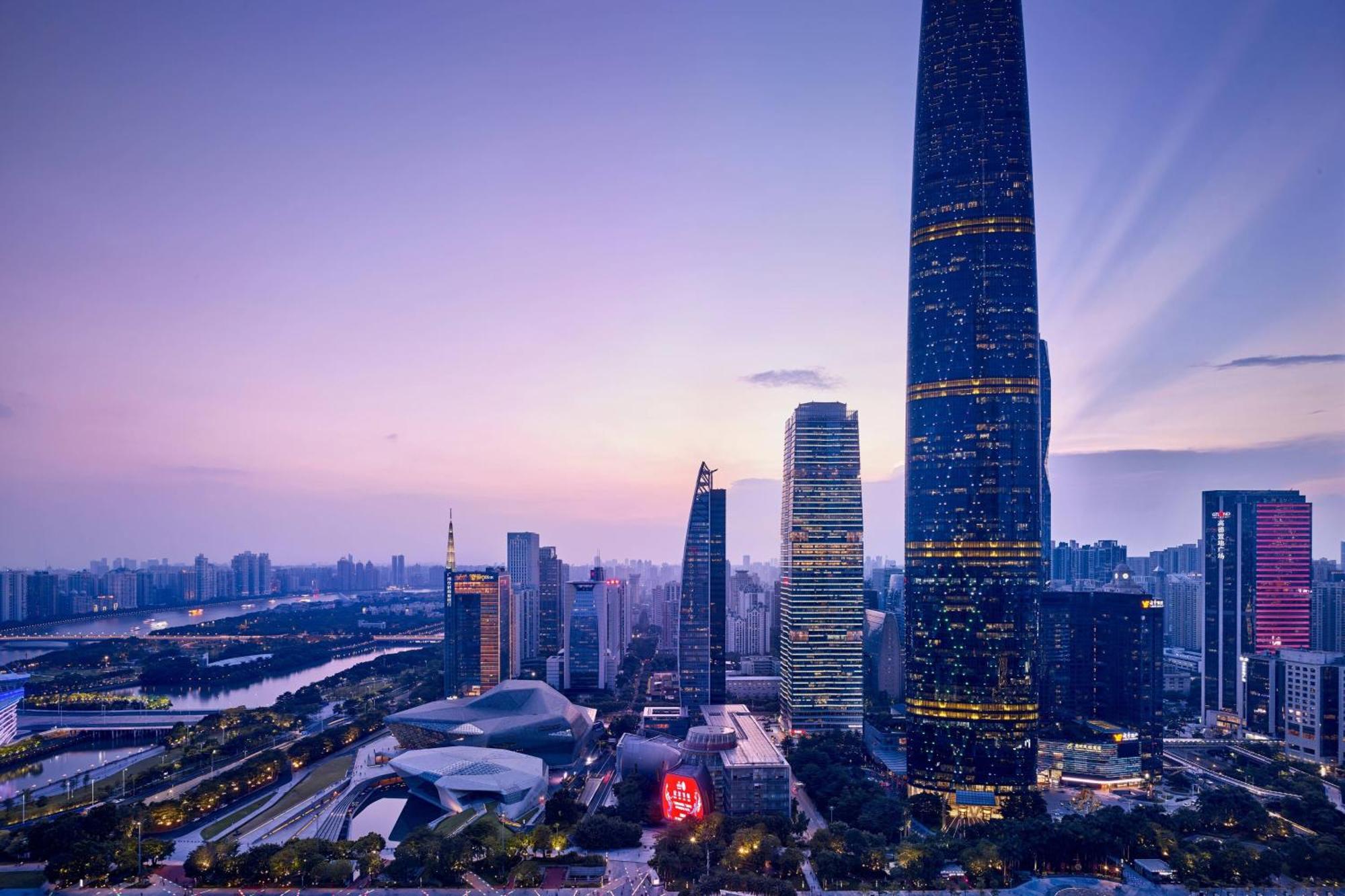 The Ritz-Carlton, Guangzhou Hotel Exterior photo