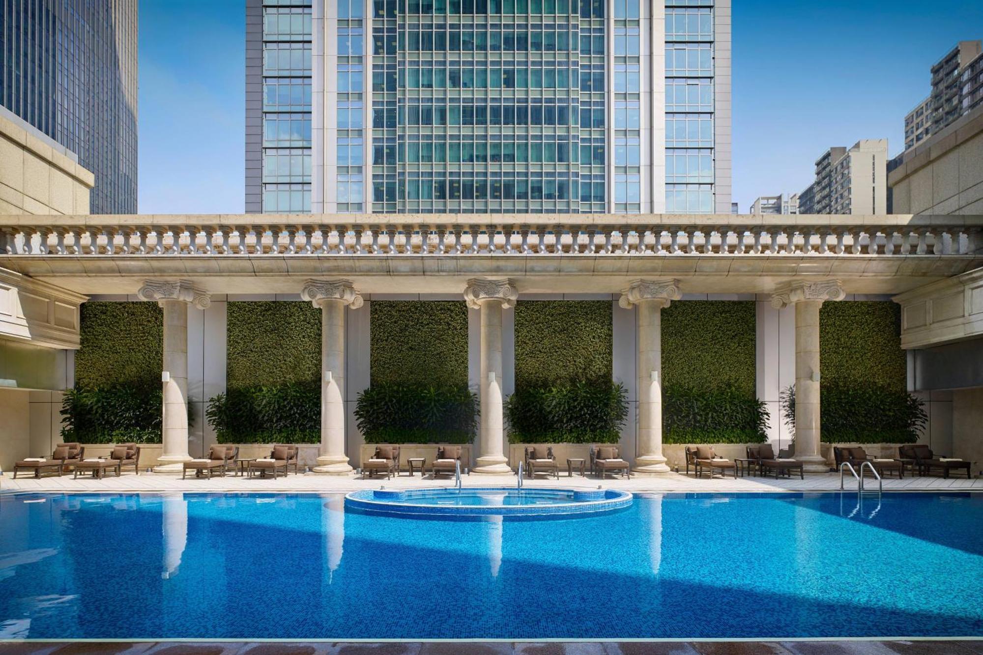 The Ritz-Carlton, Guangzhou Hotel Exterior photo